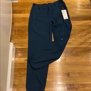 Men’s Lululemon Cutback pant Large
